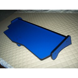 MAN TGX durchgehender LKW-Tisch Kante schwarz Antirutschmatte blau Musterbild