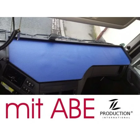 DAF EURO 6 (XF106) Space Cap durchgehender LKW-Tisch Kante schwarz Antirutschmatte blau mit ABE