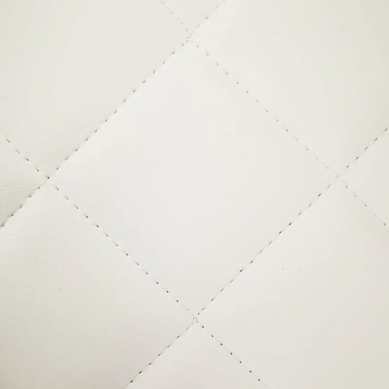 Materialmuster Kunstleder in weiß