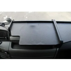 MAN TGX 2018-2020 Mittelablage in schwarz Beispielbild