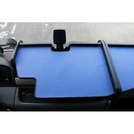 MAN TGL 2018-2020 Mittelablagetisch schwarz-blau Musterbild