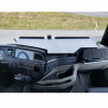 MAN TGX ab 2020 durchgehender LKW-Tisch Kante schwarz Antirutschmatte grau LKW mit Optiview Innenansicht LKW